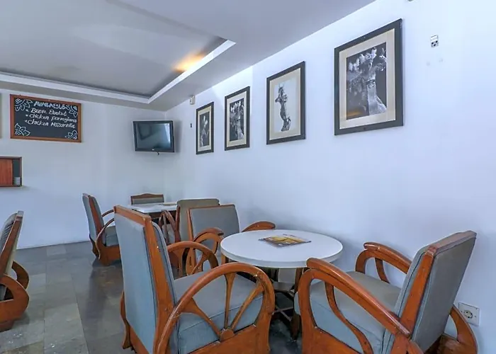 Astana Batubelig Seminyak (Bali)