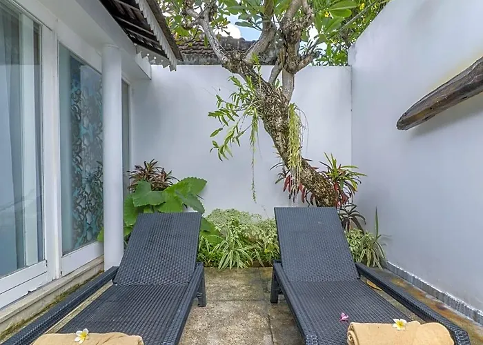 Astana Batubelig Villa Seminyak (Bali)